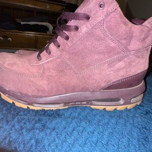 Nike Air Goadome Boot size 13